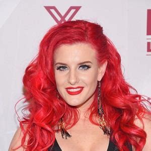 Im Justina Valentine American rapper, singer, and songwriter